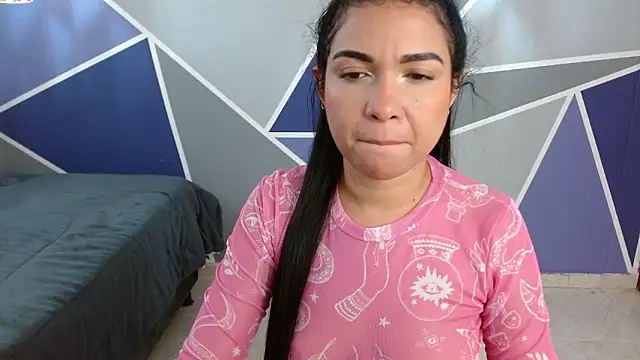 AliceSmity  online show from November 10, 5:56 pm