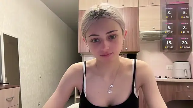 AidaGloshen online show from July 10, 3:14 pm