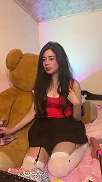 wetbyAlice online show from November 20, 1:06 am