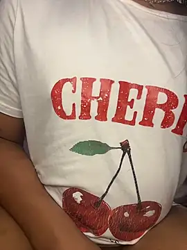 cherxyl royal online show from June 3, 2:14 am