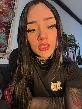 NinaHex online show from November 21, 1:43 pm