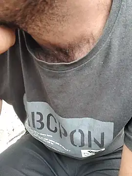 Snapshot of Rajkumarbhaiiii chatting on December 2, 3:34 am Rajkumarbhaiiii online show from December 2, 3:34 am