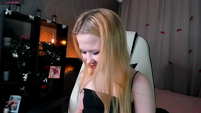 VivieSunn online show from February 5, 3:33 am