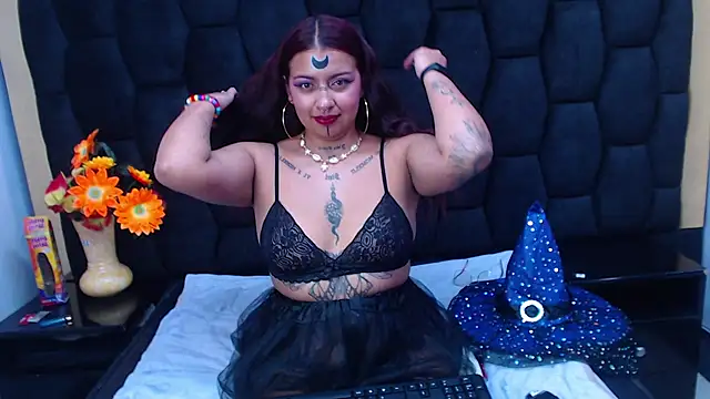 Snapshot of Ambar_Paradise chatting on October 31, 1:23 pm Ambar Paradise online show from October 31, 1:23 pm