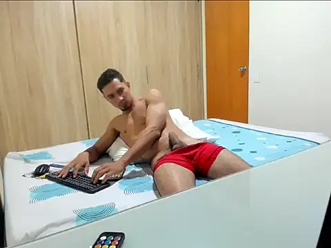 bbenboxer online show from November 30, 10:36 pm