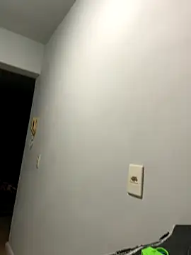 Snapshot of 20verrr chatting on October 25, 3:47 am 20verrr online show from October 25, 3:47 am