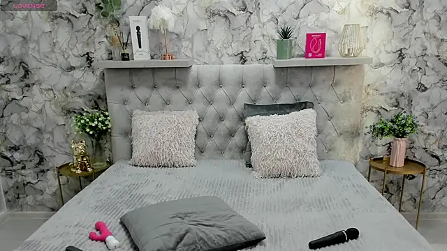 CandysSweet online show from July 14, 1:19 am