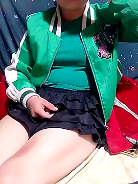 Phoena-a online show from April 24, 12:51 pm