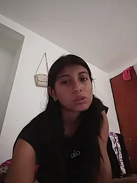 Snapshot of YeseniaRodriguez3 chatting on November 22, 3:55 pm YeseniaRodriguez3 online show from November 22, 3:55 pm