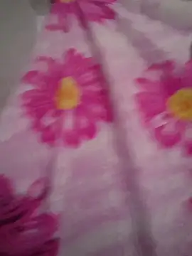 Snapshot of YeseniaRodriguez3 chatting on November 27, 2:19 pm YeseniaRodriguez3 online show from November 27, 2:19 pm