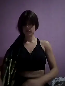 Snapshot of Aintzina chatting on October 27, 6:23 pm Aintzina online show from October 27, 6:23 pm