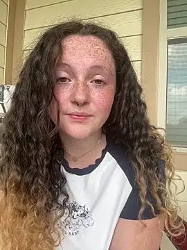 Snapshot of sugasunny04 chatting on March 24, 7:52 pm sugasunny04 online show from March 24, 7:52 pm