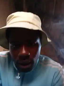 younggblackkCOCK19 online show from July 17, 1:51 pm