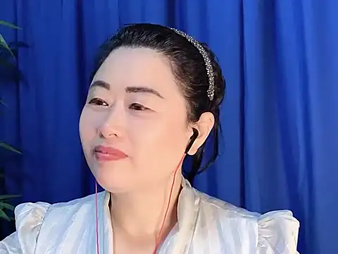 Snapshot of yaoyao22678 chatting on October 29, 1:19 am yaoyao22678 online show from October 29, 1:19 am