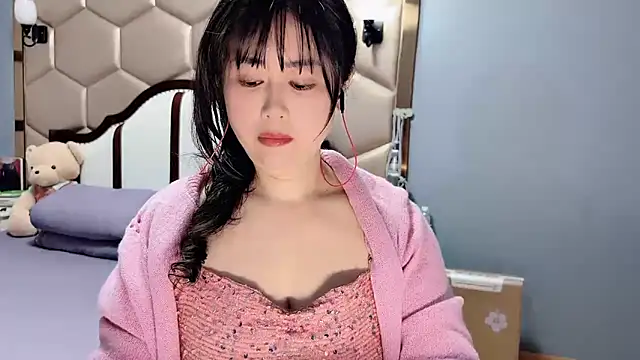 yaoyao22678 online show from February 27, 2:22 am