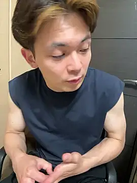Snapshot of miyabi_yabi chatting on June 24, 2:27 pm miyabi yabi online show from June 24, 2:27 pm