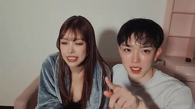 Yuzuha chan online show from December 18, 1:39 pm