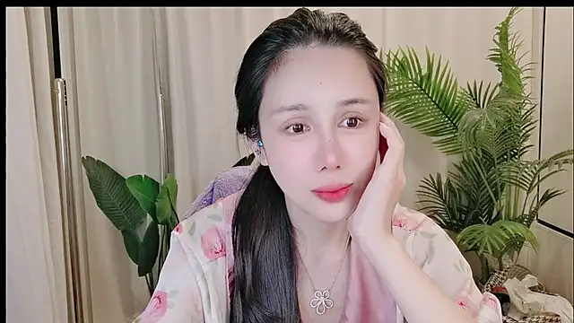 Vv123668 online show from October 25, 6:24 pm