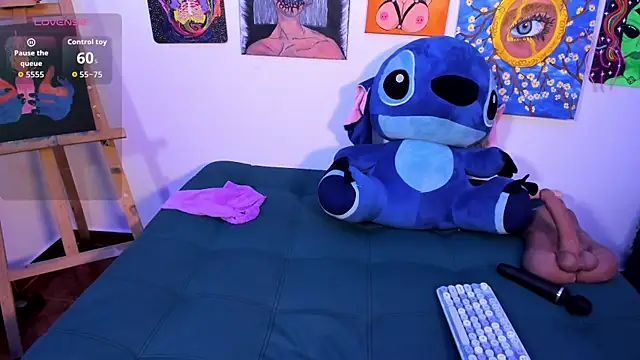 catalehia moonlightt online show from July 30, 12:15 pm
