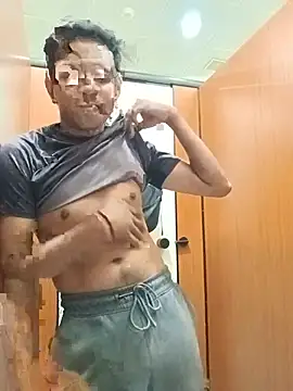 Snapshot of Blackdick_007 chatting on July 17, 9:27 am Blackdick 007 online show from July 17, 9:27 am