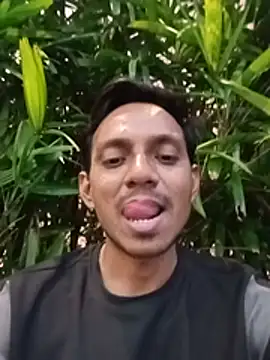 Snapshot of Blackdick_007 chatting on July 18, 1:48 pm Blackdick 007 online show from July 18, 1:48 pm