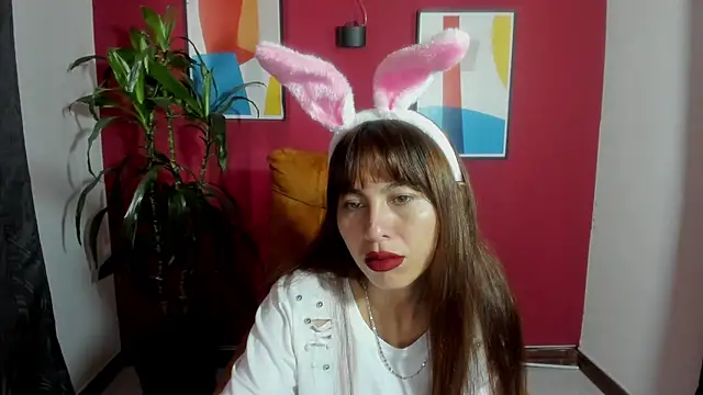 Snapshot of Romina_Lazaro chatting on October 29, 1:57 pm Romina Lazaro online show from October 29, 1:57 pm