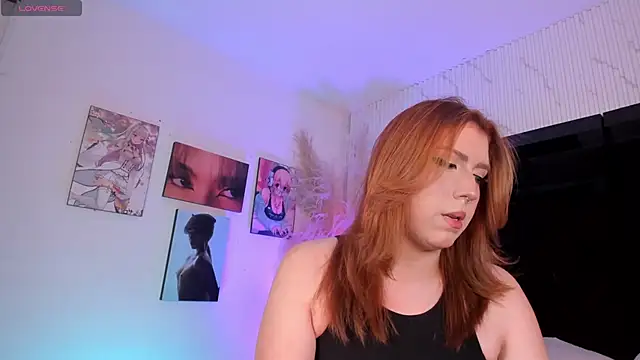 JanneBlossom  online show from April 28, 10:04 pm