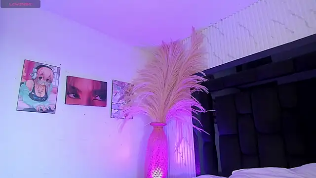 Snapshot of JanneBlossom_ chatting on July 17, 7:52 pm JanneBlossom online show from July 17, 7:52 pm