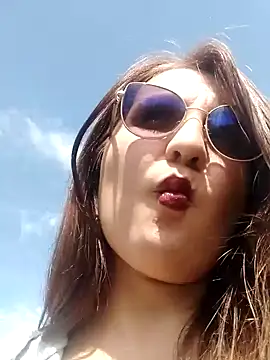 Alyah 1-2 online show from November 10, 6:18 pm