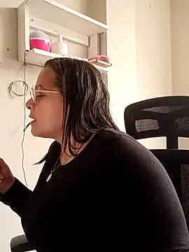 Angie milf50 online show from November 7, 3:12 pm