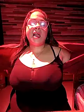 Snapshot of Angie_milf50 chatting on July 18, 4:16 am Angie milf50 online show from July 18, 4:16 am
