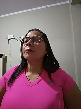 Snapshot of Angie_milf50 chatting on July 20, 12:36 am Angie milf50 online show from July 20, 12:36 am