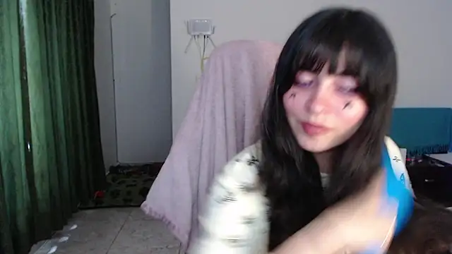 Annagoth  online show from August 6, 10:33 pm