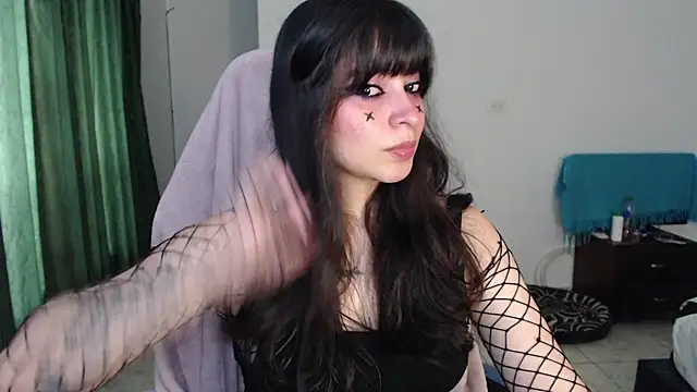 Annagoth  online show from August 9, 10:04 pm