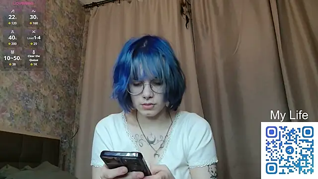 KellePourier online show from March 12, 7:09 pm