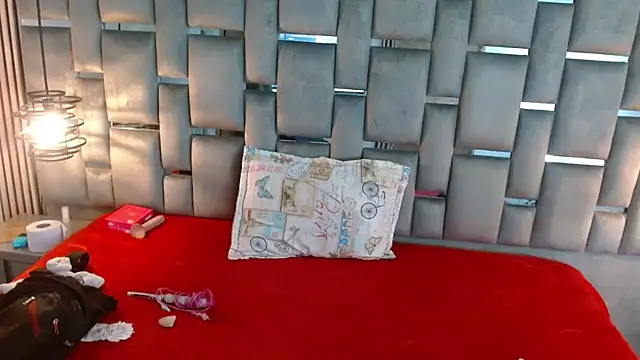 Snapshot of Memi_xxx chatting on November 12, 2:34 am Memi xxx online show from November 12, 2:34 am