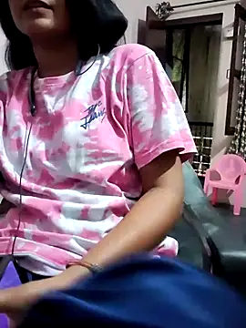 Hot-Rubyy online show from July 24, 4:49 pm