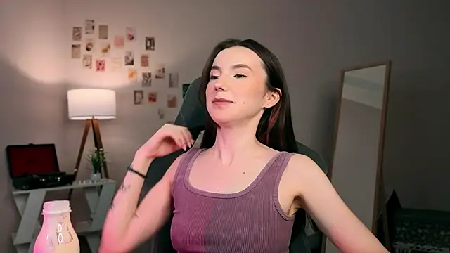 yourfrenchteacher online show from November 29, 4:59 am