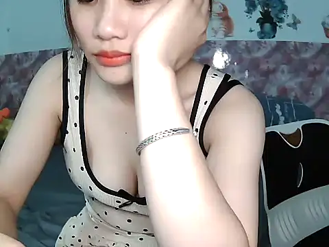 Snapshot of zubu_202 chatting on November 27, 1:35 pm zubu 202 online show from November 27, 1:35 pm