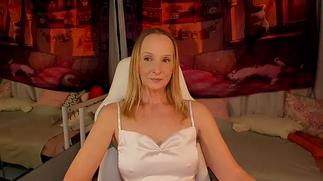 Snapshot of ScarlettPalmer chatting on May 14, 10:55 am ScarlettPalmer online show from May 14, 10:55 am