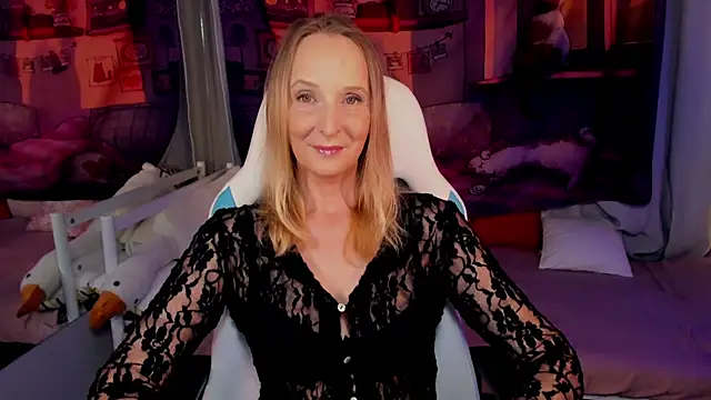 ScarlettPalmer online show from July 17, 10:00 am