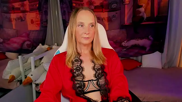 ScarlettPalmer online show from July 25, 9:51 am