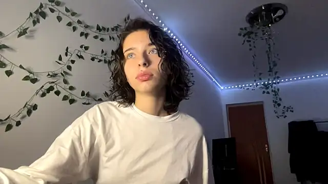 LilithFlamey online show from November 29, 4:10 pm