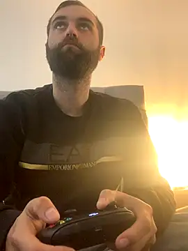 Snapshot of Hornymale247 chatting on November 9, 1:53 pm Hornymale247 online show from November 9, 1:53 pm