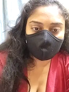 Snapshot of girl999 chatting on November 22, 6:18 pm girl999 online show from November 22, 6:18 pm