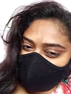 Snapshot of girl999 chatting on March 10, 4:17 am girl999 online show from March 10, 4:17 am