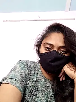 Snapshot of girl999 chatting on March 23, 9:24 am girl999 online show from March 23, 9:24 am