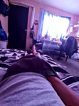 Snapshot of sanz957 chatting on October 26, 11:31 pm sanz957 online show from October 26, 11:31 pm