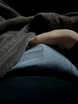 Snapshot of Goldendickinyou chatting on October 29, 3:25 pm Goldendickinyou online show from October 29, 3:25 pm