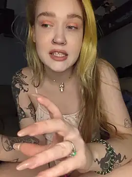 mattiethebaddieee online show from March 9, 2:26 am